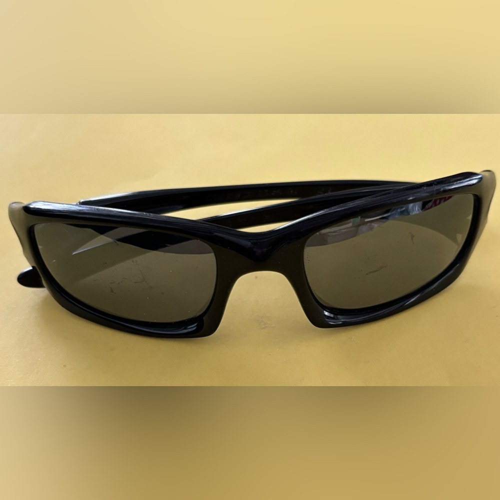 Oakley sunglasses